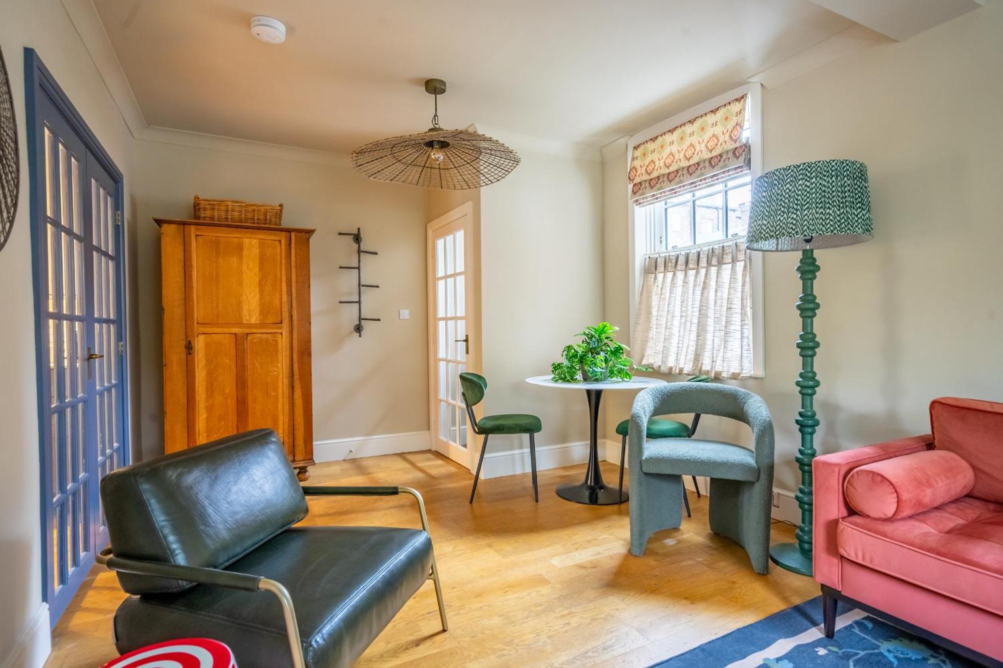 3 Cobble Court Mews